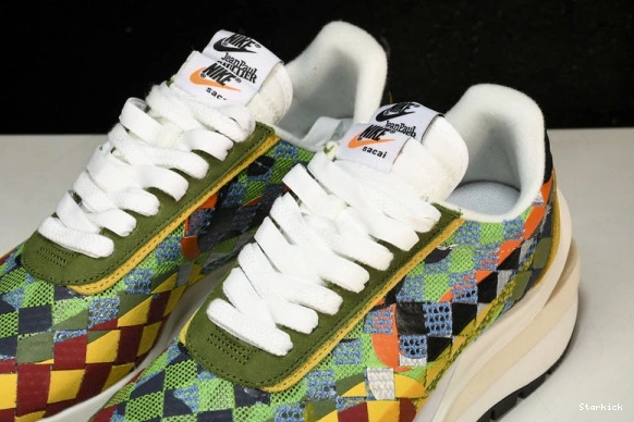  Vaporwaffle DR5209-300 “Green Gusto” sacai Nike Woven 1014